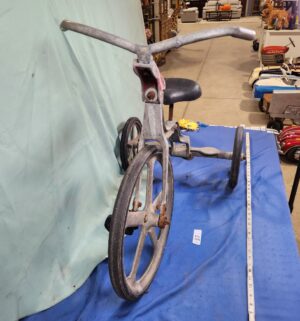 e37- 1940s Anthony Brothers Convert-O cast aluminum convertible tricycle - Image 5