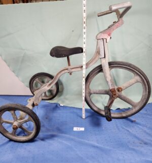 e37- 1940s Anthony Brothers Convert-O cast aluminum convertible tricycle - Image 6