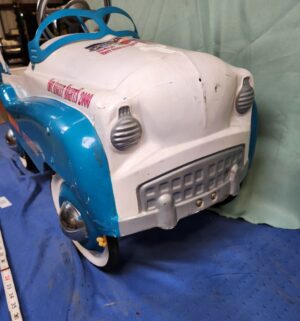 e38- Gearbox Raleys pedal car. Sold from july-dec 2000 - Image 2