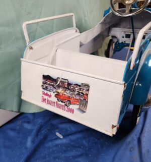 e38- Gearbox Raleys pedal car. Sold from july-dec 2000 - Image 8