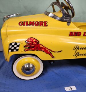 e39- Gilmore Red Lion Speedway Special pedal car. Limited Edition - Image 2