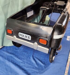 e41- Vintage InStep Police Pedal Car - Image 10