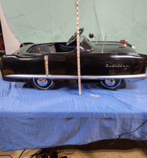 e44- 1950s Garton Kidillac pedal car - Image 13
