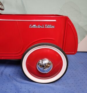 e45- Ford V8 Deuce Collectors Edition pedal car. - Image 3