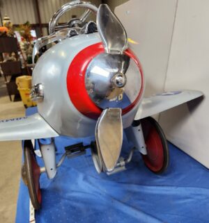 e54- Airflow Collectibles U.S. Army Pursuit childs pedal plane - Image 3