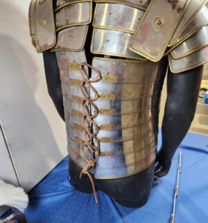 e62- replica Roman Lorica Segmentata armor with a helmet and mannequin - Image 10
