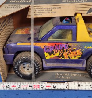e66- Nylint Sound Machine Pickup toy truck original box - Image 2