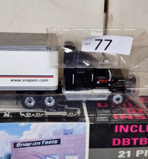 e77- Snap-On Ford Aeromax Tractor Trailer - Image 2