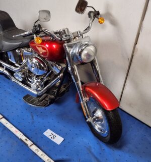 e78- New Bright remote control Harley-Davidson Fat Boy toy motorcycle. - Image 2
