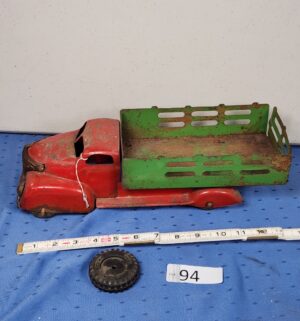 e94- 1950s Marx pressed steel stake bed toy truck. - Image 1