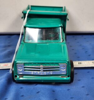 e98- 1960s Structo Hydraulic Dump Truck - Image 2