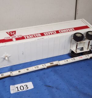 e103- Ertl semi truck promotional toy for Tractor Supply Company - Image 5