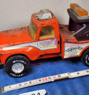 e104- 1970s Nylint Big Pumpkin pressed steel tow truck - Image 2