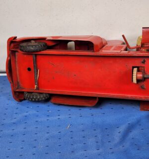 e105- 1950s Structo Ready-Mix Concrete Cement Mixer toy truck - Image 11
