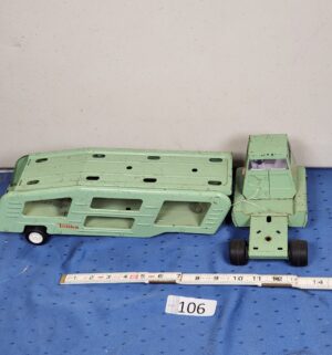 e106- 1960s Mint Green Tonka Car Hauler Carrier - Image 5
