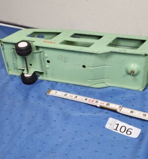 e106- 1960s Mint Green Tonka Car Hauler Carrier - Image 7