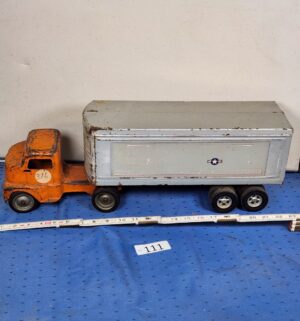 e111- 1950s Wyandotte Grey Van Lines semi-truck and trailer toy - Image 1