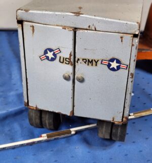 e111- 1950s Wyandotte Grey Van Lines semi-truck and trailer toy - Image 8