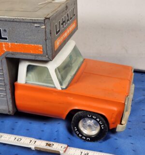 e118- 1970s Nylint U-Haul pressed steel toy truck - Image 6