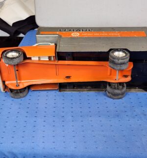 e118- 1970s Nylint U-Haul pressed steel toy truck - Image 9