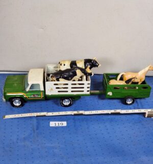 e119- 1970s green Nylint Farms pressed steel pickup truck, trailer. - Image 1