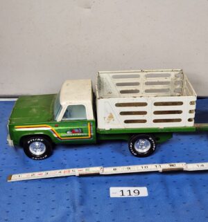 e119- 1970s green Nylint Farms pressed steel pickup truck, trailer. - Image 2