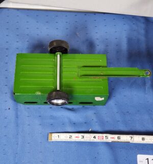 e119- 1970s green Nylint Farms pressed steel pickup truck, trailer. - Image 11