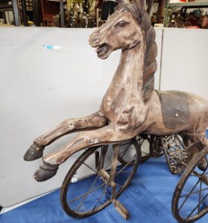 e126- 19th Century hand-carved wooden horse tricycle - Image 2