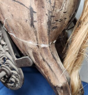 e126- 19th Century hand-carved wooden horse tricycle - Image 6