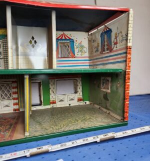 e127- Cohn tin lithograph dollhouse, likely a two-story colonial style - Image 3