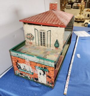 e127- Cohn tin lithograph dollhouse, likely a two-story colonial style - Image 5