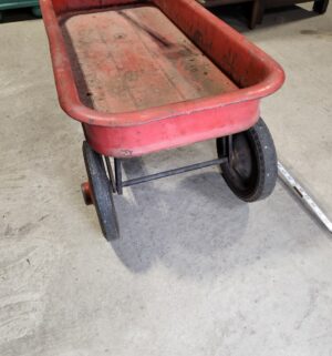 e128- antique greyhound wagon - Image 6