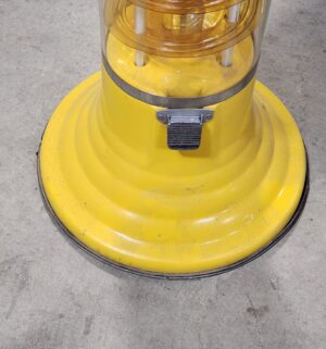 e131- Beaver spiral gumball machine. commercial-grade. Plastic globe - Image 4