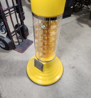 e131- Beaver spiral gumball machine. commercial-grade. Plastic globe - Image 6
