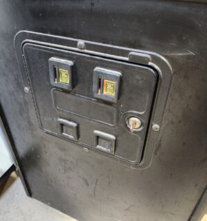 e133- full-sized commercial Multicade Mrs. Pac-Man/Galaga home arcade machine. Fully Tested/works - Image 5