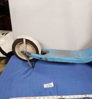 e135- Rare Blue Radio Flyer Scooter - Image 7