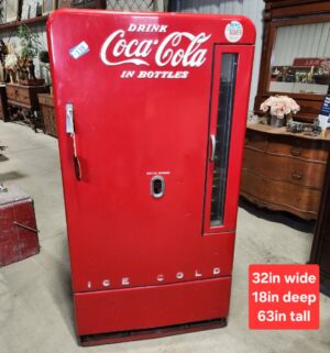 e138- 1960s The Vendo Coca-Cola Vendo 6-CV 6 case vertical cooler - Image 1