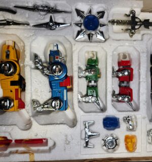 e142- Lionbot (Voltron) 1980s Chogokin Die-Cast 5-in-1 Robot set in its original packaging - Image 4