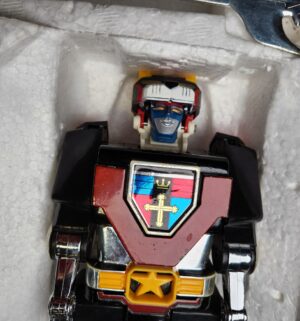 e142- Lionbot (Voltron) 1980s Chogokin Die-Cast 5-in-1 Robot set in its original packaging - Image 7