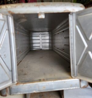 e141- 1940s Marx Hi-Way Express Van Lines pressed steel toy truck and trailer. - Image 13
