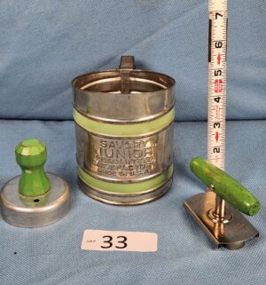 e33- Savory Junior sifter, Top off opener