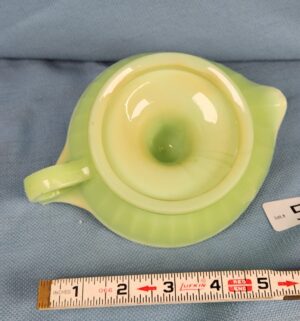 e53- jadeite glass citrus juicer - Image 3