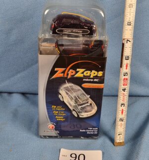 e90- ZipZaps Chrysler PT Cruiser Micro RC