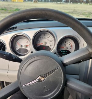 h340- (see video) 2006 Chrysler PT Cruiser Sport Wagon 4D. FWD 4-Cyl, 2.4L. Runs & Drives. Buyer to Smog. Bill of Sale only. - Image 5