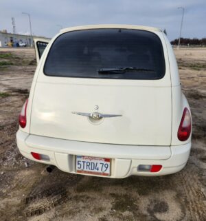 h340- (see video) 2006 Chrysler PT Cruiser Sport Wagon 4D. FWD 4-Cyl, 2.4L. Runs & Drives. Buyer to Smog. Bill of Sale only. - Image 12