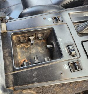 h339- (See Video) 1989 Chevrolet Corvette Convertible. Sold as Parts only. Bill of Sale - Image 21