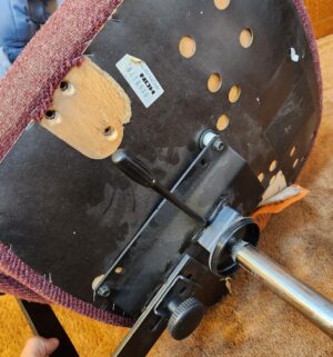 g1- adjustable office chair - Image 3
