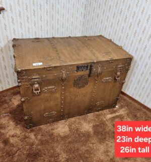 g15- Antique Steamer Trunk