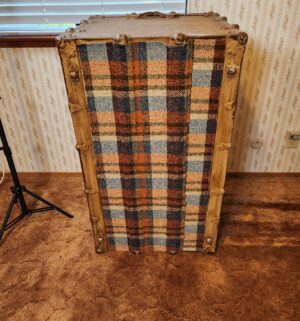 g15- Antique Steamer Trunk - Image 5