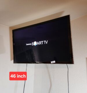 g28- Samsung 46 inch smart tv w/ remote and wall mount. Bring tools to remove from wall